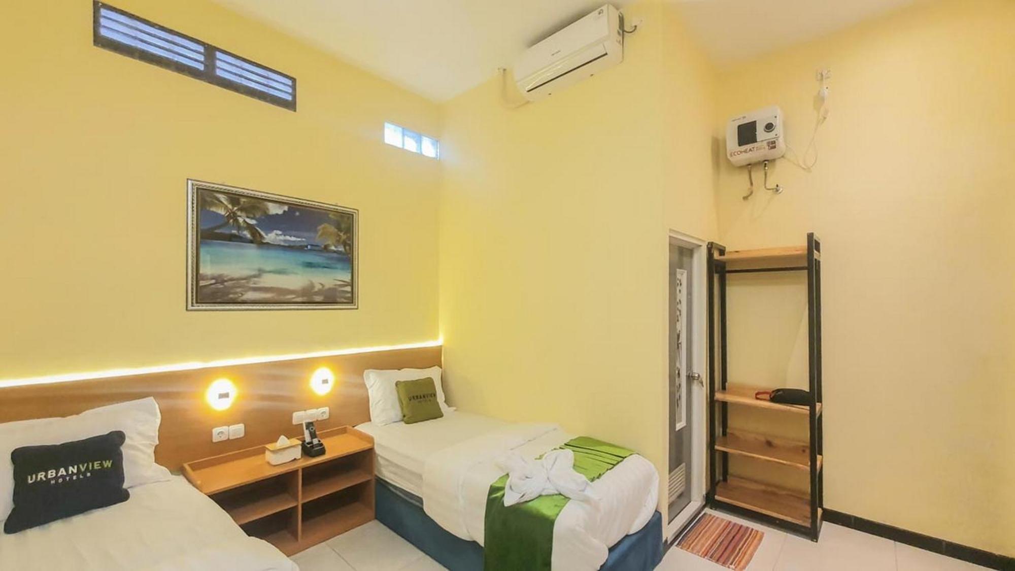 Urbanview Hotel Sakura Kampung Inggris Pare By Reddoorz Екстериор снимка